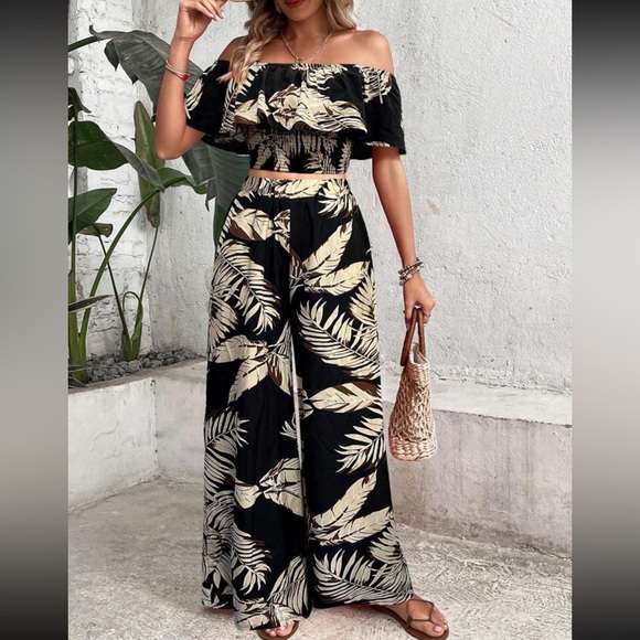 Boho tropical print off shoulder crop top and wide leg pants - Picture 4 of 5